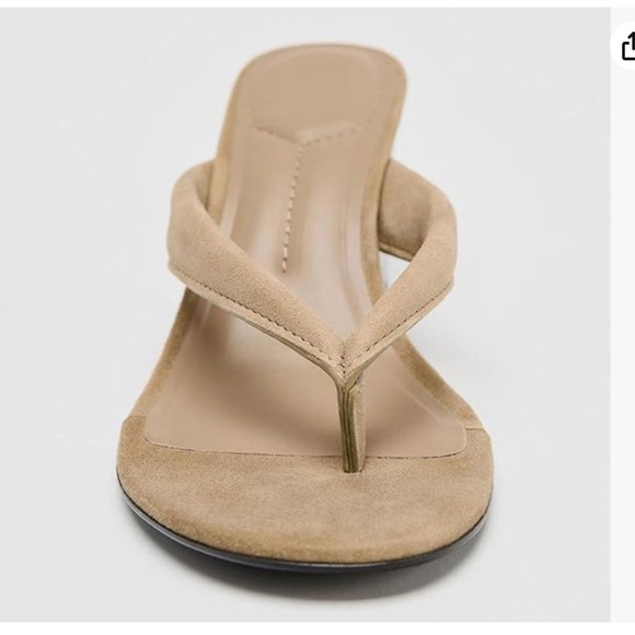 NEW ZARA Faux Suede Beige Wooden Wedge Flip Flops Toe Slip-On Comfort Foam 8.5 - Picture 3 of 6